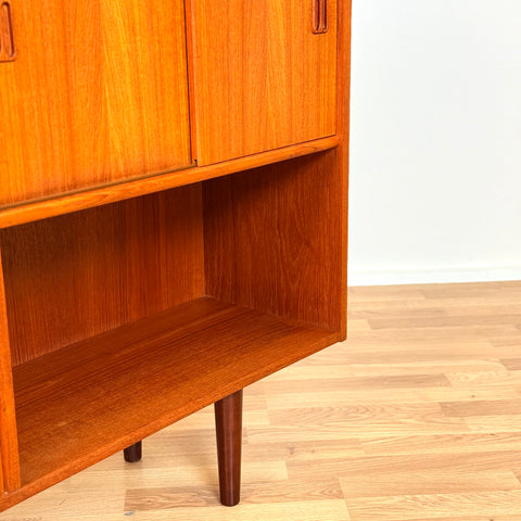 Large danish bookshelf in teak by Westergaards Møbelfabrik
