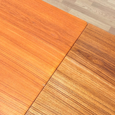 Danish dining table in teak
