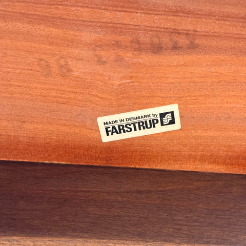 Danish oval dining table in oak by Farstrup