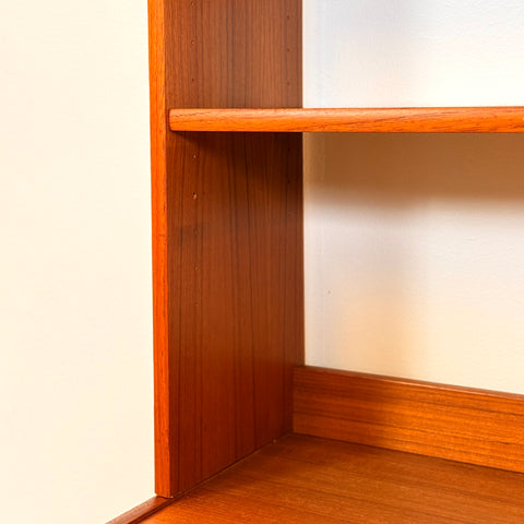 Bookshelf in teak by B. Fridhagen for Bodafors, 1960s-70s, Sweden