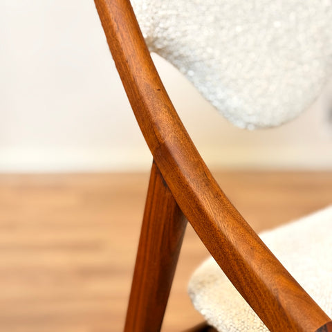 Danish set of 6 dining chairs in walnut