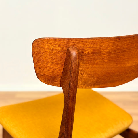 Danish set of 6 dining chairs in teak by Schiønning & Elgaard