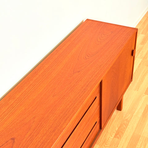 Swedish sideboard in teak by Nils Jonsson for Troeds, Bjärnum, model 'Arild'