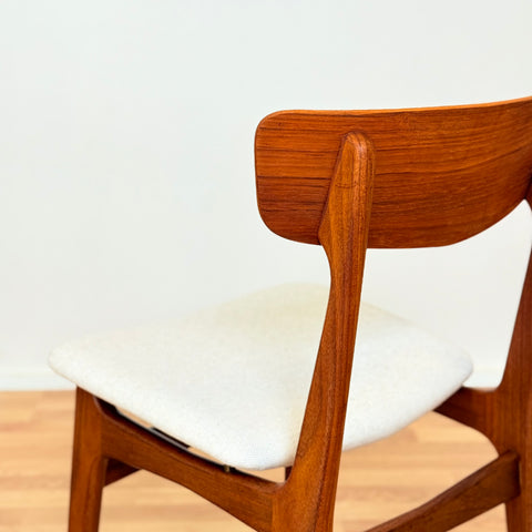 Danish set of 6 dining chairs in teak by Schiønning & Elgaard