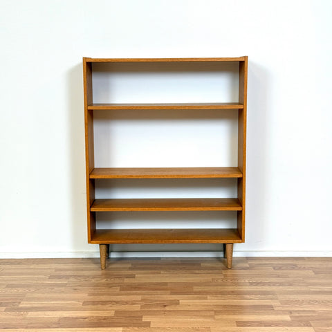 Bookshelf in oak, 1950s-60s, Denmark - Beyo Vintage