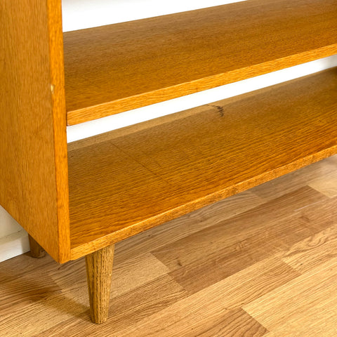 Bookshelf in oak, 1950s-60s, Denmark - Beyo Vintage