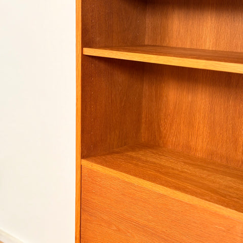 Bookshelf in oak by Åge Hundevad, 1960s-70s, Denmark