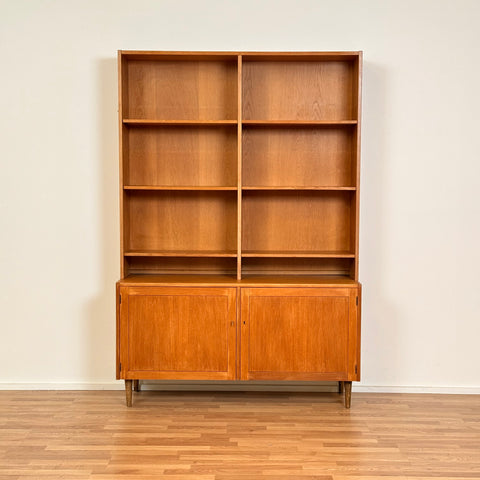 Bookshelf in oak by Troeds, model 'Domimonte', designed by Nils Jonsson, 1960s-70s, Sweden