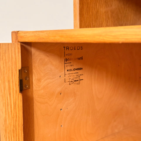 Bookshelf in oak by Troeds, model 'Domimonte', designed by Nils Jonsson, 1960s-70s, Sweden