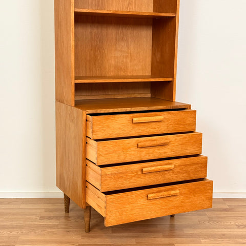 Bookshelf in oak by Troeds, model 'Domimonte', designed by Nils Jonsson, 1960s-70s, Sweden