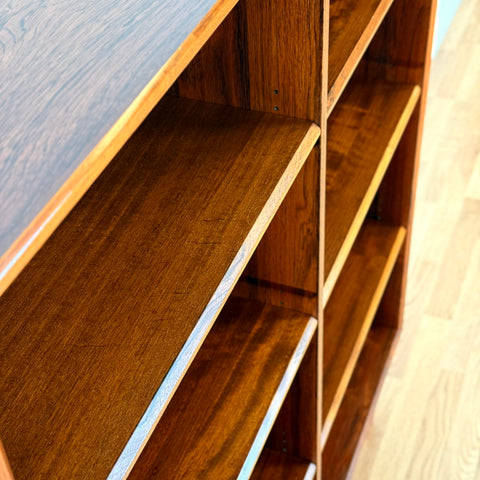 Bookshelf in Santos rosewood, 1950s-60s, Denmark - Beyo Vintage