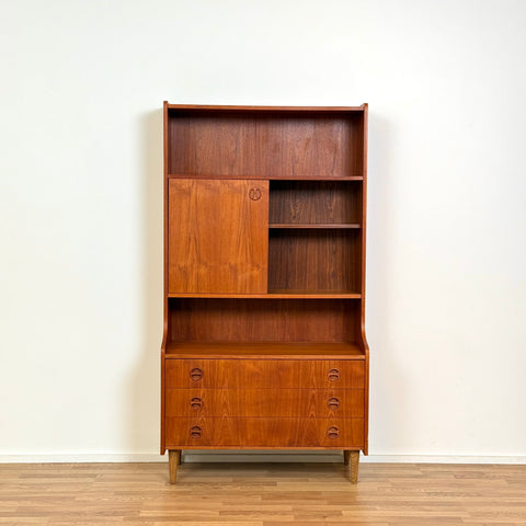Bookshelf in teak, 1950s-60s, Denmark - Beyo Vintage