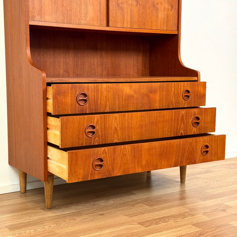 Bookshelf in teak, 1950s-60s, Denmark - Beyo Vintage