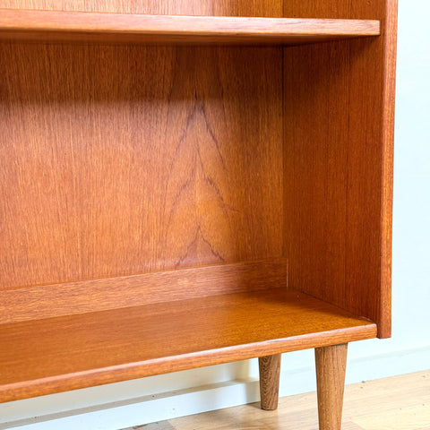 Bookshelf in teak, 1950s-60s, Sweden - Beyo Vintage