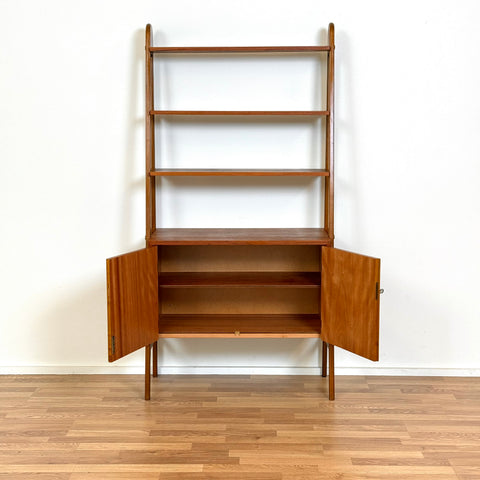 Bookshelf in teak, 1950s-60s, Sweden - Beyo Vintage