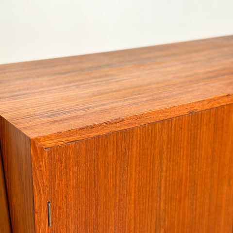 Bookshelf in teak, 1950s-60s, Sweden - Beyo Vintage
