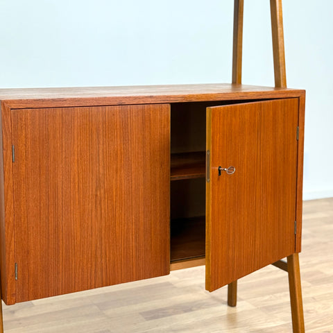 Bookshelf in teak, 1950s-60s, Sweden - Beyo Vintage