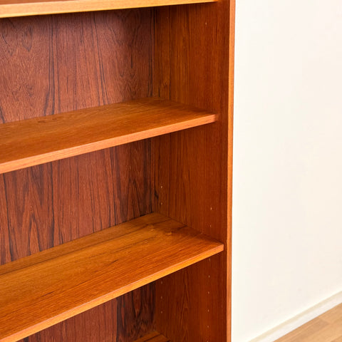 Bookshelf in teak, 1950s-60s, Sweden - Beyo Vintage