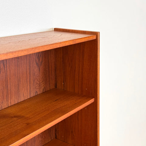 Bookshelf in teak, 1950s-60s, Sweden - Beyo Vintage