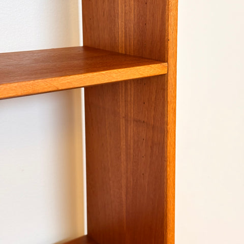 Bookshelf in teak, 1950s-60s, Sweden - Beyo Vintage