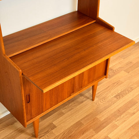 Bookshelf in teak, 1950s-60s, Sweden - Beyo Vintage