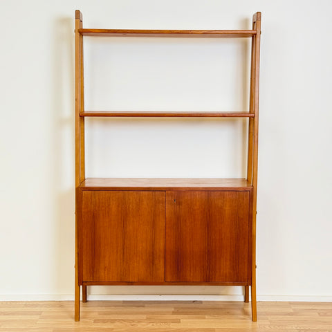 Bookshelf in teak, 1960s, Sweden - Beyo Vintage
