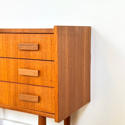 Chest of 3 drawers in teak by Ejsing Møbelfabrik A/S, 1950s-60s, Denmark - Beyo Vintage