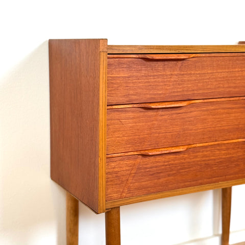 Chest of 3 drawers in teak, 1950s-60s, Denmark - Beyo Vintage