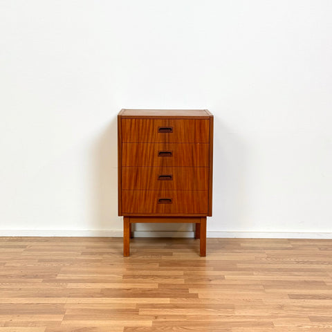 missing bookshelf part! retake pictures! PRICE Chest of 4 drawers, 1950s-60s, Sweden - Beyo Vintage