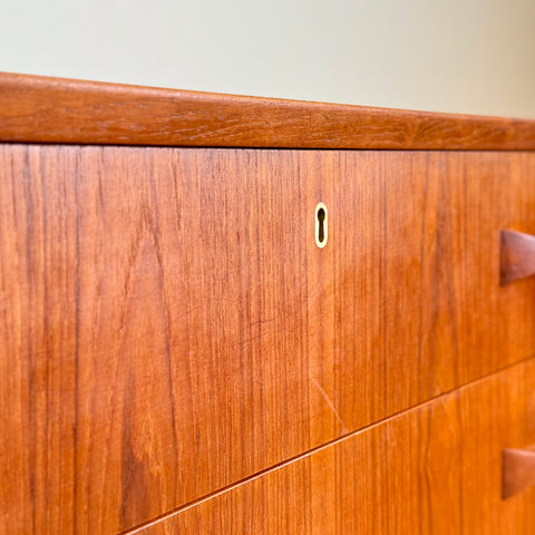 Chest of drawers, 1950s-60s, Denmark - Beyo Vintage