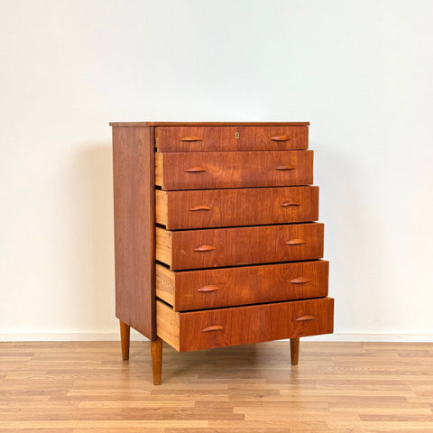 Chest of 6 drawers in teak, 1950s-60s, Denmark - Beyo Vintage