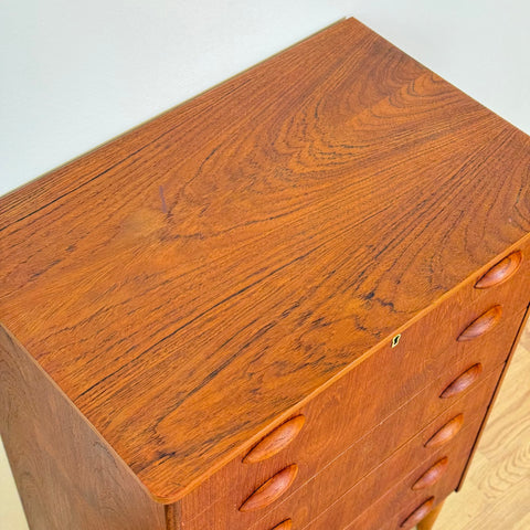 Chest of 6 drawers in teak, 1950s-60s, Denmark - Beyo Vintage