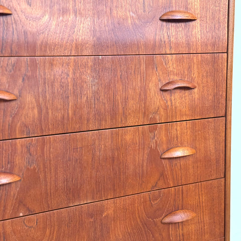 Chest of 6 drawers in teak, 1950s-60s, Denmark - Beyo Vintage