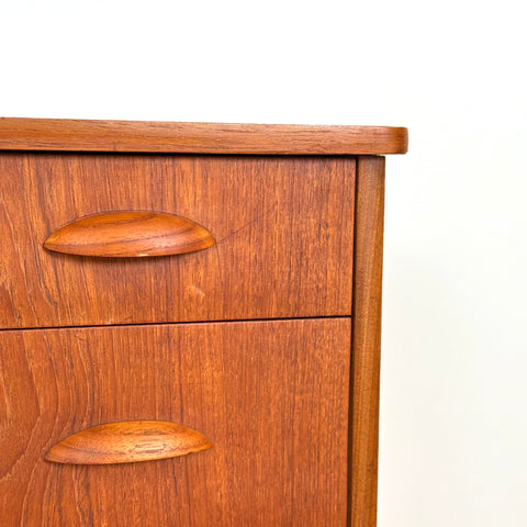Chest of 6 drawers in teak, 1950s-60s, Denmark - Beyo Vintage