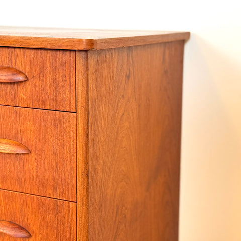 Chest of 6 drawers in teak, 1950s-60s, Denmark - Beyo Vintage