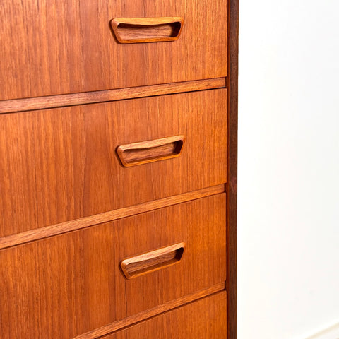 Chest of 6 drawers in teak, 1950s-60s, Denmark - Beyo Vintage