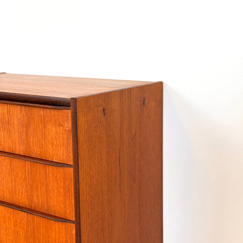 Chest of 6 drawers in teak by Hanbjerg møbelfabrik, 1950s-60s, Denmark - Beyo Vintage