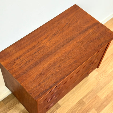 Chest of drawers in teak, 1950s-60s, Denmark - Beyo Vintage