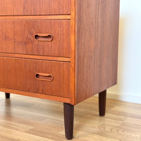 Chest of drawers in teak, 1950s-60s, Denmark - Beyo Vintage