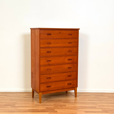 Chest of 7 drawers in teak, 1950s-60s, Denmark - Beyo Vintage
