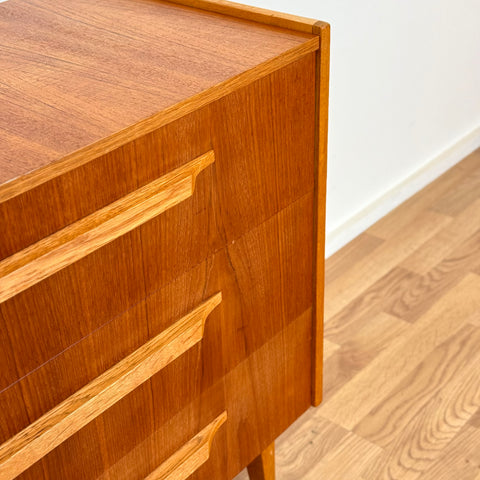 Chest of drawers in teak, 1950s-60s, Sweden - Beyo Vintage