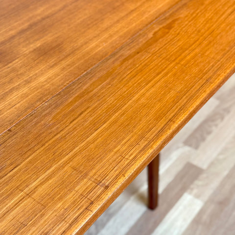 Coffee/Dining table in teak, 1950s-60s, Denmark - Beyo Vintage