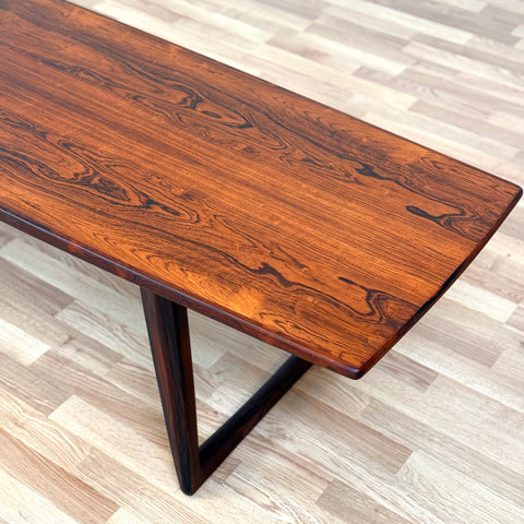 Coffee table in santos rosewood, 1950s-60s, Denmark - Beyo Vintage