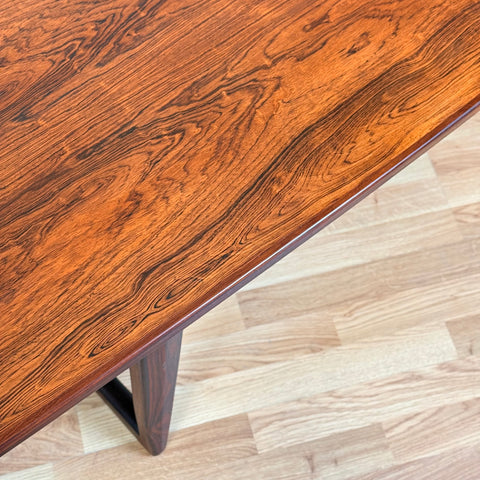 Coffee table in santos rosewood, 1950s-60s, Denmark - Beyo Vintage