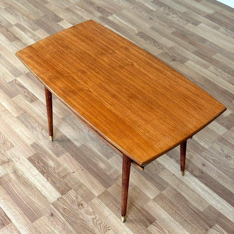 Coffee table in teak, 1950s-60s - Beyo Vintage