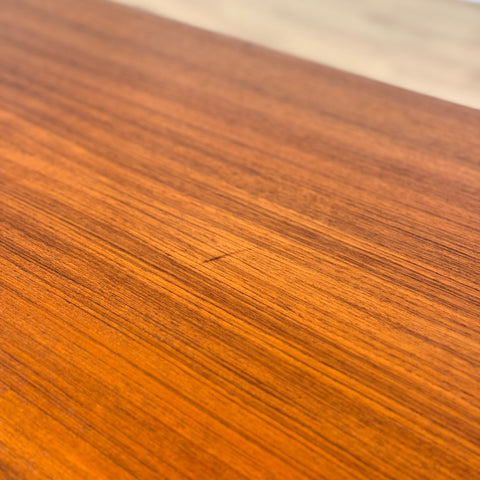 Coffee table in teak by Johannes Andersen, 1950s-60s, Denmark - Beyo Vintage