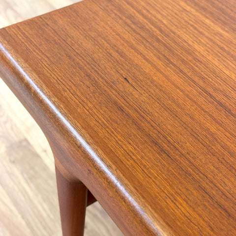 Coffee table in teak by Johannes Andersen, 1950s-60s, Denmark - Beyo Vintage