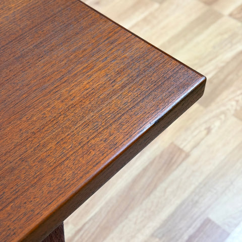 Coffee table in teak with walnut stain, 1950s-60s, Denmark - Beyo Vintage
