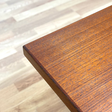 Coffee table in teak with walnut stain, 1950s-60s, Denmark - Beyo Vintage