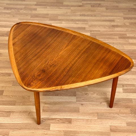 Coffee table in walnut and teak by Anton Kildeberg, 1950s-60s, Denmark - Beyo Vintage